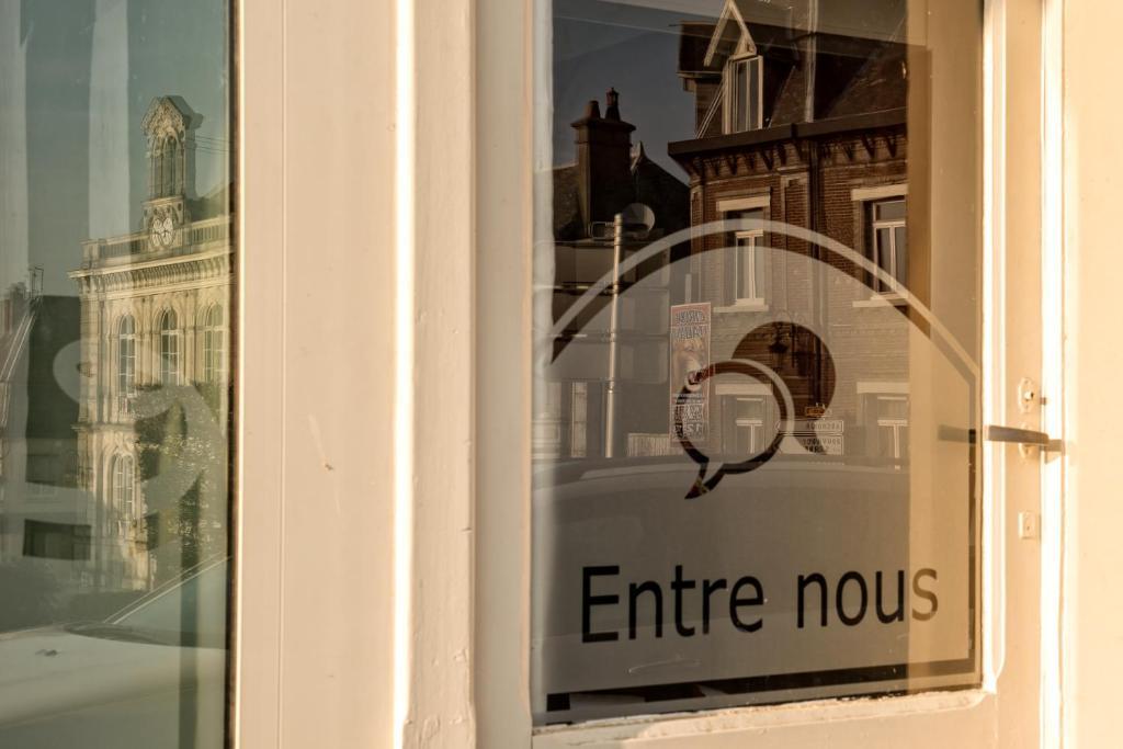 Entre Nous Hotel Rozoy-sur-Serre Ngoại thất bức ảnh
