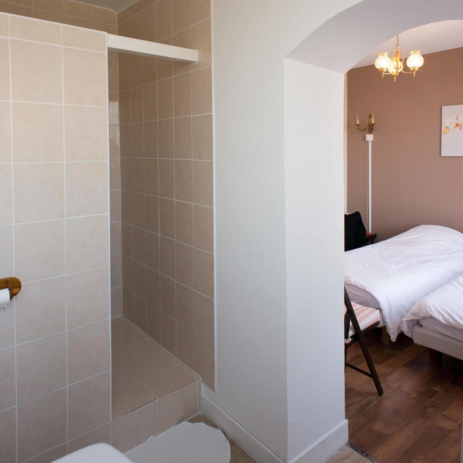 Entre Nous Hotel Rozoy-sur-Serre Ngoại thất bức ảnh